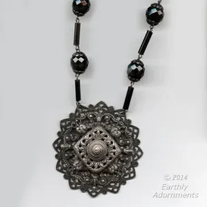 Antique Bohemian silver metal and jet glass necklace. j-nled490