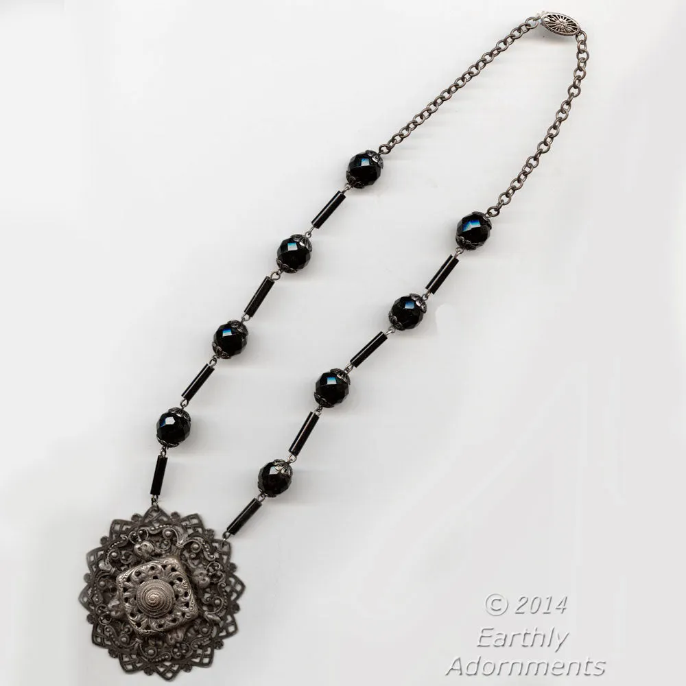 Antique Bohemian silver metal and jet glass necklace. j-nled490