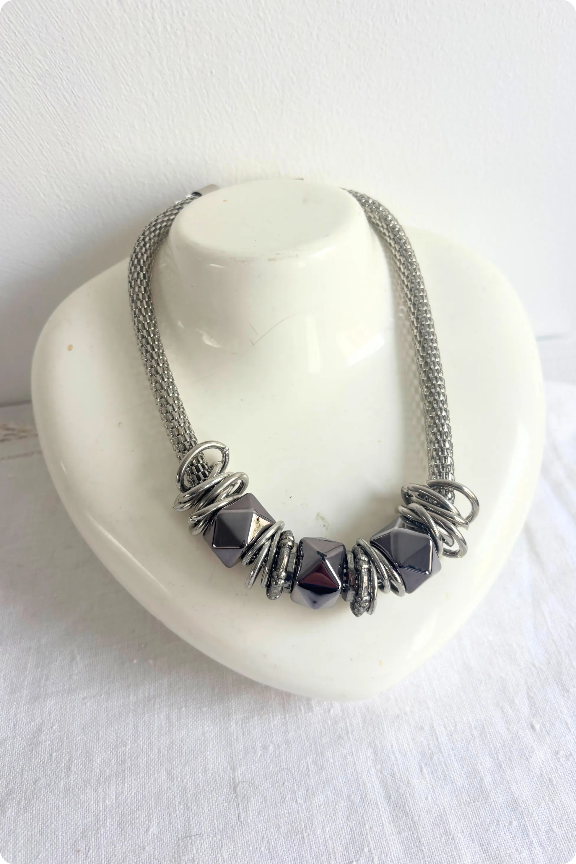 Chunky soft spikes choker